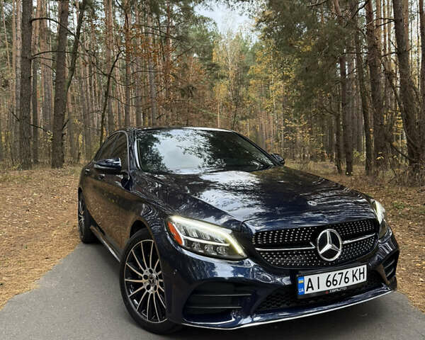 Синий Мерседес Ц-Класс, объемом двигателя 1.99 л и пробегом 57 тыс. км за 26900 $, фото 3 на Automoto.ua