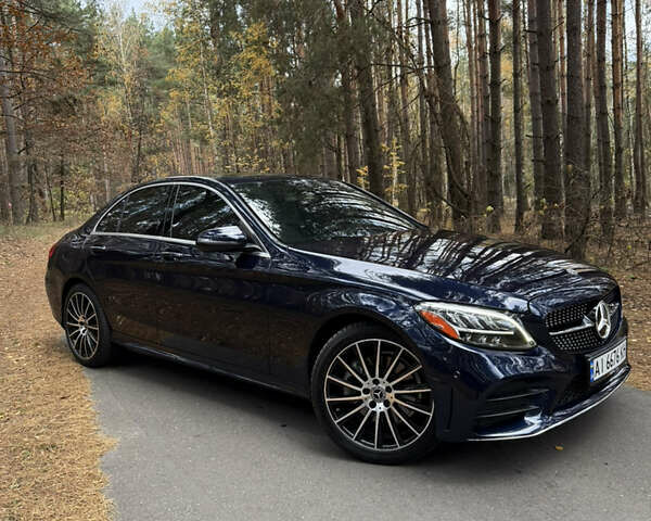 Мерседес Ц-Клас 2018 у Києві на Automoto.ua Синій Мерседес Ц-Клас, об'ємом двигуна 1.99 л та пробігом 57 тис. км за 27200 $, фото 5 на Automoto.ua