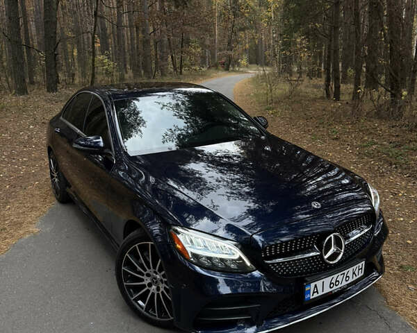 Мерседес Ц-Клас 2018 у Києві на Automoto.ua Синій Мерседес Ц-Клас, об'ємом двигуна 1.99 л та пробігом 57 тис. км за 27200 $, фото 42 на Automoto.ua