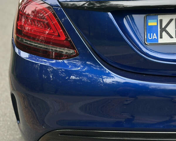 Синій Мерседес Ц-Клас, об'ємом двигуна 3.98 л та пробігом 107 тис. км за 52000 $, фото 17 на Automoto.ua