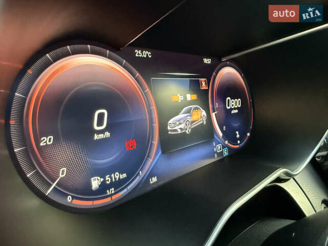 Синій Мерседес Ц-Клас, об'ємом двигуна 1.95 л та пробігом 55 тис. км за 29999 $, фото 96 на Automoto.ua