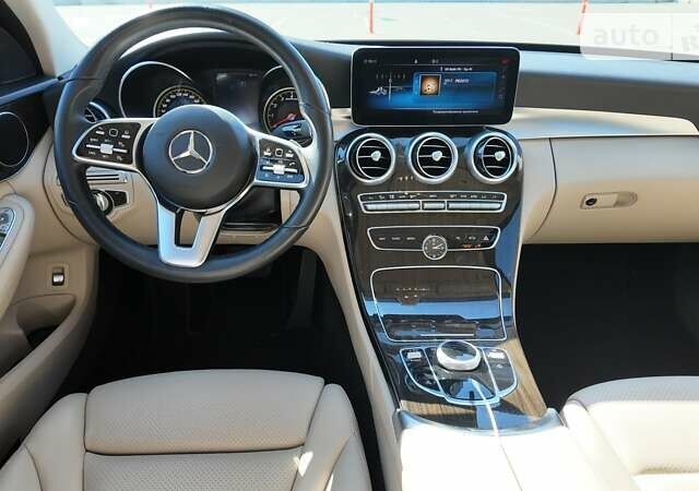 Синій Мерседес Ц-Клас, об'ємом двигуна 1.99 л та пробігом 98 тис. км за 28000 $, фото 2 на Automoto.ua