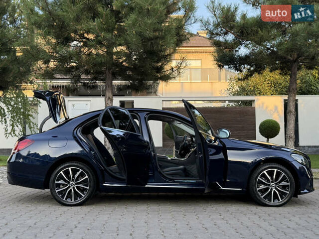 Синій Мерседес Ц-Клас, об'ємом двигуна 1.95 л та пробігом 55 тис. км за 29999 $, фото 50 на Automoto.ua