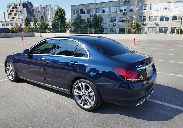 Синій Мерседес Ц-Клас, об'ємом двигуна 1.99 л та пробігом 98 тис. км за 28000 $, фото 5 на Automoto.ua