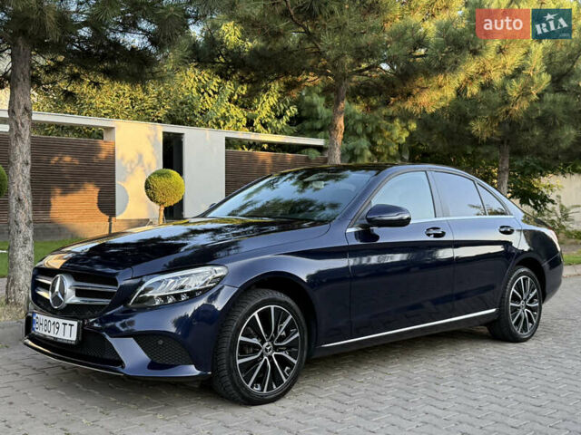 Синій Мерседес Ц-Клас, об'ємом двигуна 1.95 л та пробігом 55 тис. км за 29999 $, фото 19 на Automoto.ua