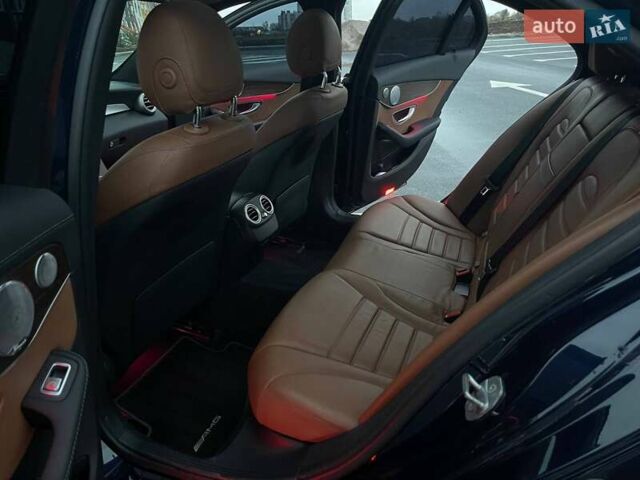 Синий Мерседес Ц-Класс, объемом двигателя 3 л и пробегом 74 тыс. км за 34000 $, фото 15 на Automoto.ua