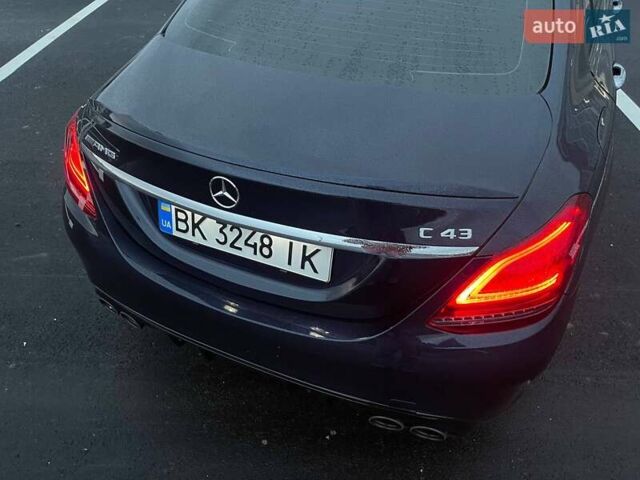 Синий Мерседес Ц-Класс, объемом двигателя 3 л и пробегом 74 тыс. км за 34000 $, фото 9 на Automoto.ua