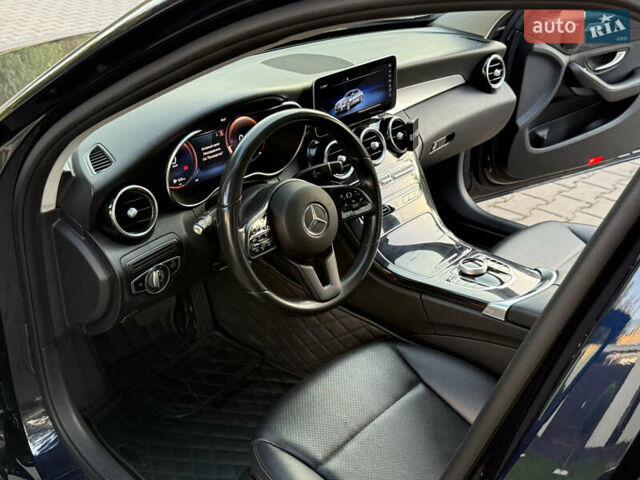 Синій Мерседес Ц-Клас, об'ємом двигуна 1.95 л та пробігом 55 тис. км за 29999 $, фото 58 на Automoto.ua