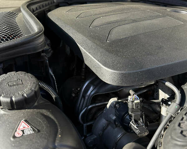 Мерседес Ц-Класс 2019 в Львове на Automoto.ua Синий Мерседес Ц-Класс, объемом двигателя 1.99 л и пробегом 67 тыс. км за 28000 $, фото 34 на Automoto.ua