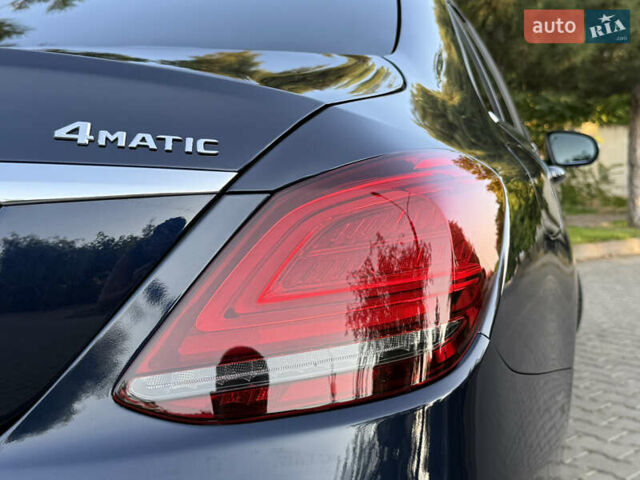 Синій Мерседес Ц-Клас, об'ємом двигуна 1.95 л та пробігом 55 тис. км за 29999 $, фото 15 на Automoto.ua