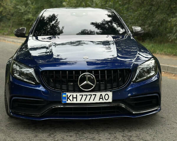 Синій Мерседес Ц-Клас, об'ємом двигуна 3.98 л та пробігом 107 тис. км за 52000 $, фото 5 на Automoto.ua