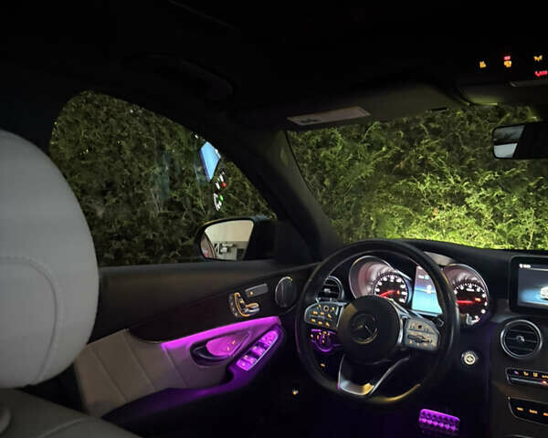 Мерседес Ц-Класс 2019 в Львове на Automoto.ua Синий Мерседес Ц-Класс, объемом двигателя 1.99 л и пробегом 67 тыс. км за 28000 $, фото 24 на Automoto.ua