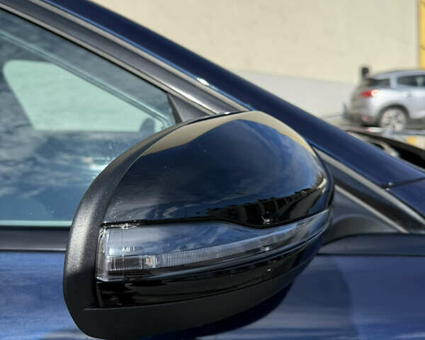 Мерседес Ц-Класс 2019 в Львове на Automoto.ua Синий Мерседес Ц-Класс, объемом двигателя 1.99 л и пробегом 67 тыс. км за 28000 $, фото 39 на Automoto.ua