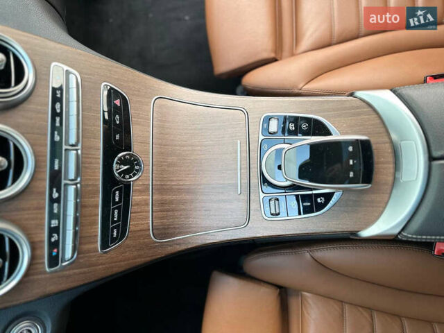 Синий Мерседес Ц-Класс, объемом двигателя 3 л и пробегом 70 тыс. км за 34500 $, фото 22 на Automoto.ua