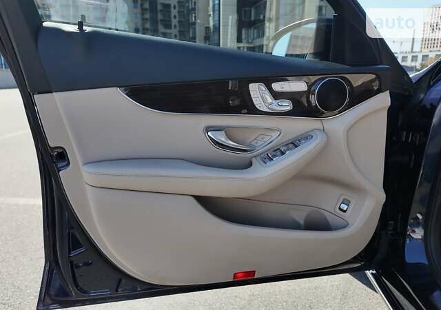 Синій Мерседес Ц-Клас, об'ємом двигуна 1.99 л та пробігом 98 тис. км за 28000 $, фото 13 на Automoto.ua