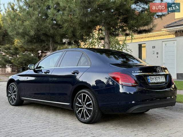 Синій Мерседес Ц-Клас, об'ємом двигуна 1.95 л та пробігом 55 тис. км за 29999 $, фото 24 на Automoto.ua