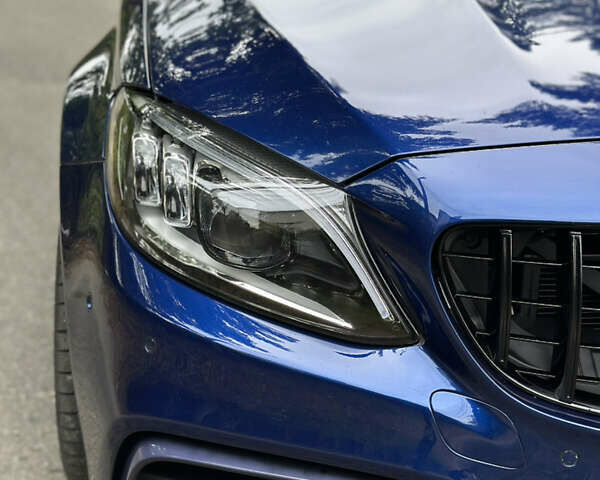 Синій Мерседес Ц-Клас, об'ємом двигуна 3.98 л та пробігом 107 тис. км за 52000 $, фото 16 на Automoto.ua