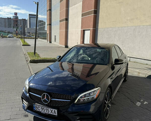 Мерседес Ц-Класс 2019 в Львове на Automoto.ua Синий Мерседес Ц-Класс, объемом двигателя 1.99 л и пробегом 67 тыс. км за 28000 $, фото 2 на Automoto.ua