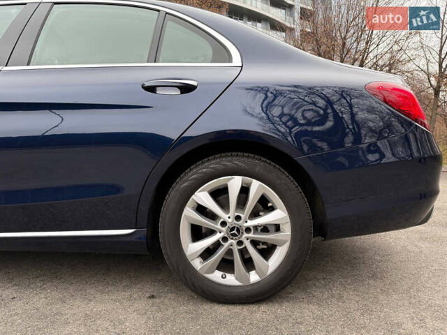 Синій Мерседес Ц-Клас, об'ємом двигуна 1.99 л та пробігом 18 тис. км за 36000 $, фото 14 на Automoto.ua