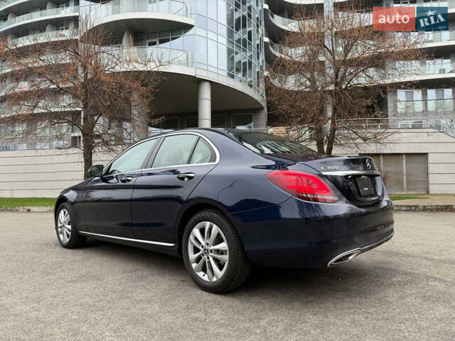 Синій Мерседес Ц-Клас, об'ємом двигуна 1.99 л та пробігом 18 тис. км за 36000 $, фото 11 на Automoto.ua