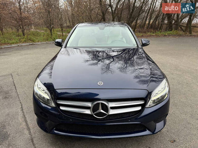 Синій Мерседес Ц-Клас, об'ємом двигуна 1.99 л та пробігом 18 тис. км за 36000 $, фото 13 на Automoto.ua