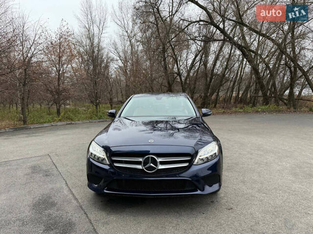 Синій Мерседес Ц-Клас, об'ємом двигуна 1.99 л та пробігом 18 тис. км за 36000 $, фото 5 на Automoto.ua
