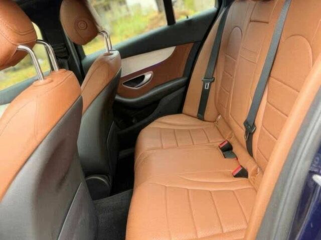 Синий Мерседес Ц-Класс, объемом двигателя 2 л и пробегом 40 тыс. км за 3500 $, фото 11 на Automoto.ua