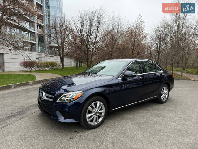 Синій Мерседес Ц-Клас, об'ємом двигуна 1.99 л та пробігом 18 тис. км за 36000 $, фото 2 на Automoto.ua