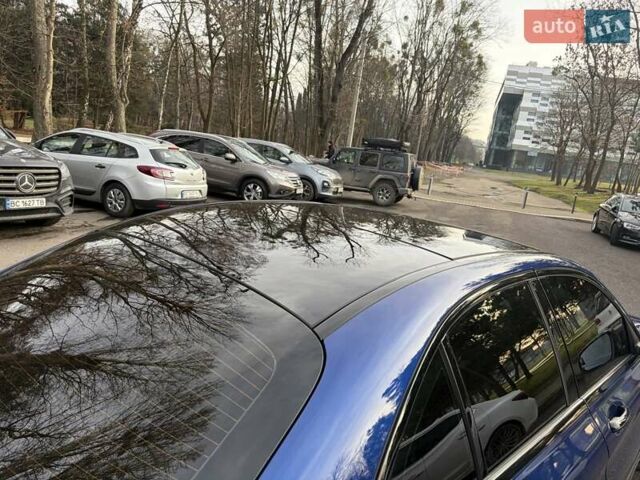Синий Мерседес Ц-Класс, объемом двигателя 1.99 л и пробегом 47 тыс. км за 36500 $, фото 3 на Automoto.ua