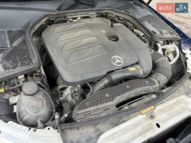 Синий Мерседес Ц-Класс, объемом двигателя 1.99 л и пробегом 47 тыс. км за 36500 $, фото 14 на Automoto.ua