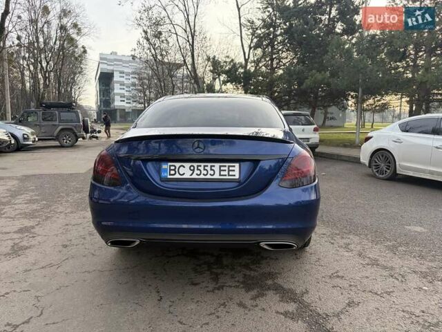 Синий Мерседес Ц-Класс, объемом двигателя 1.99 л и пробегом 47 тыс. км за 36500 $, фото 1 на Automoto.ua