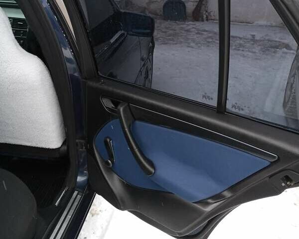 Синій Мерседес Ц-Клас, об'ємом двигуна 2.15 л та пробігом 420 тис. км за 4300 $, фото 24 на Automoto.ua