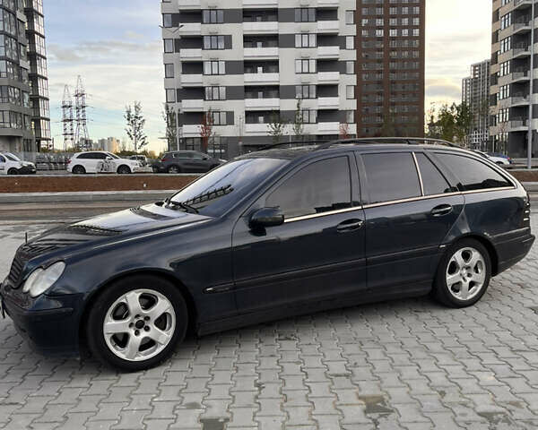 Синій Мерседес Ц-Клас, об'ємом двигуна 2.7 л та пробігом 513 тис. км за 4500 $, фото 6 на Automoto.ua