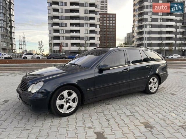 Синій Мерседес Ц-Клас, об'ємом двигуна 2.7 л та пробігом 513 тис. км за 4500 $, фото 8 на Automoto.ua