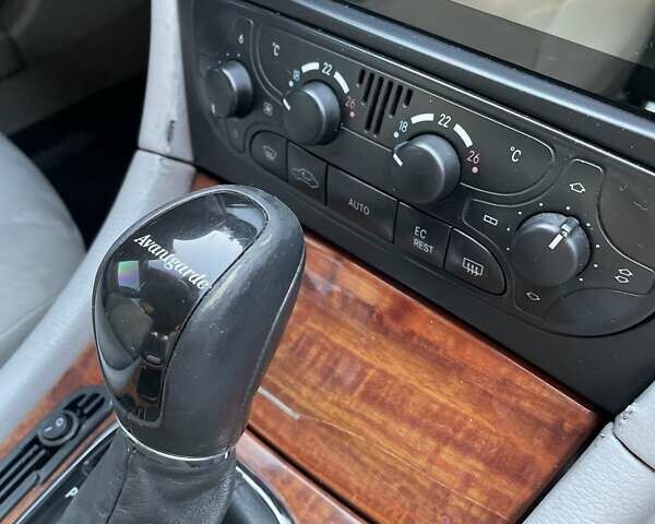 Синий Мерседес Ц-Класс, объемом двигателя 2.15 л и пробегом 420 тыс. км за 3200 $, фото 11 на Automoto.ua