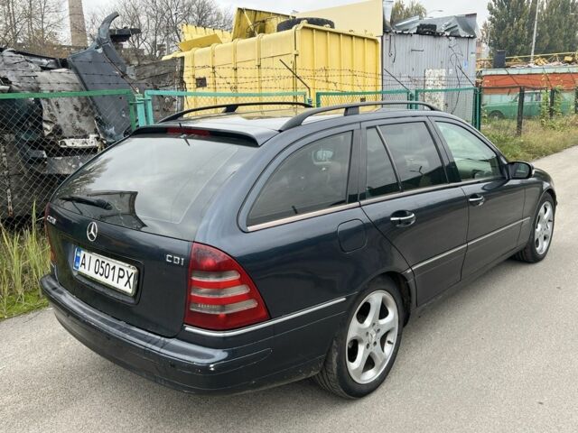 Синий Мерседес Ц-Класс, объемом двигателя 2.7 л и пробегом 290 тыс. км за 3500 $, фото 6 на Automoto.ua