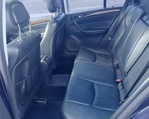 Синій Мерседес Ц-Клас, об'ємом двигуна 2.69 л та пробігом 460 тис. км за 3500 $, фото 4 на Automoto.ua