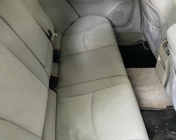 Синий Мерседес Ц-Класс, объемом двигателя 2.7 л и пробегом 270 тыс. км за 3000 $, фото 6 на Automoto.ua