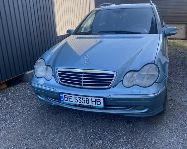 Синій Мерседес Ц-Клас, об'ємом двигуна 2.7 л та пробігом 571 тис. км за 4500 $, фото 4 на Automoto.ua