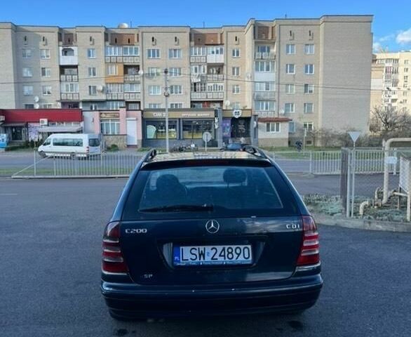 Синій Мерседес Ц-Клас, об'ємом двигуна 0 л та пробігом 231 тис. км за 1500 $, фото 4 на Automoto.ua
