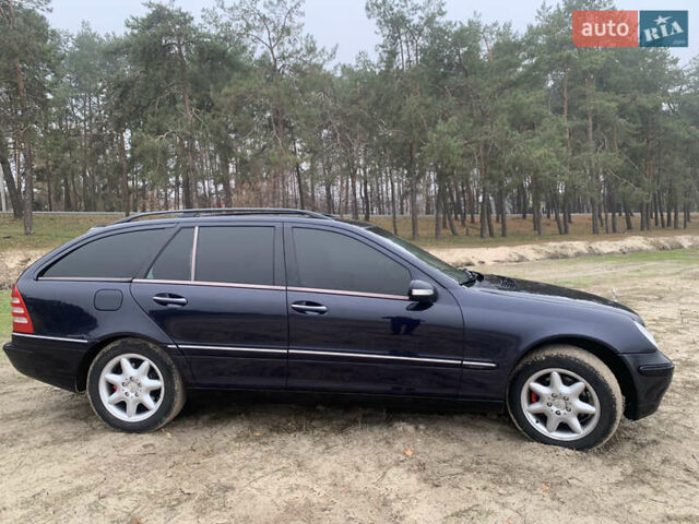 Синій Мерседес Ц-Клас, об'ємом двигуна 2.7 л та пробігом 404 тис. км за 5300 $, фото 8 на Automoto.ua
