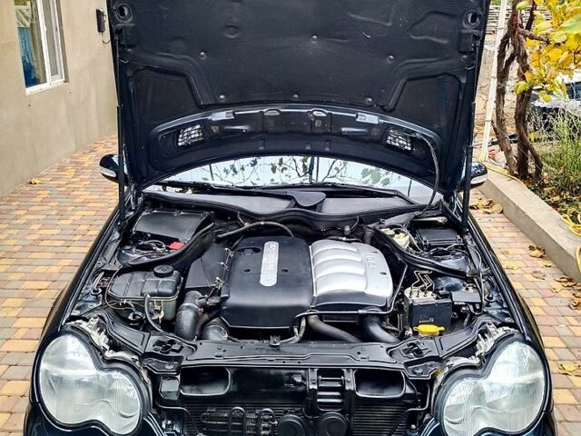 Синій Мерседес Ц-Клас, об'ємом двигуна 2.1 л та пробігом 350 тис. км за 5555 $, фото 8 на Automoto.ua