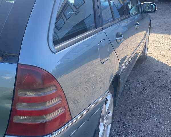 Синій Мерседес Ц-Клас, об'ємом двигуна 2.7 л та пробігом 571 тис. км за 4500 $, фото 12 на Automoto.ua