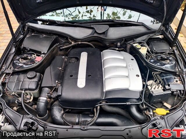 Синій Мерседес Ц-Клас, об'ємом двигуна 2.1 л та пробігом 350 тис. км за 5555 $, фото 9 на Automoto.ua