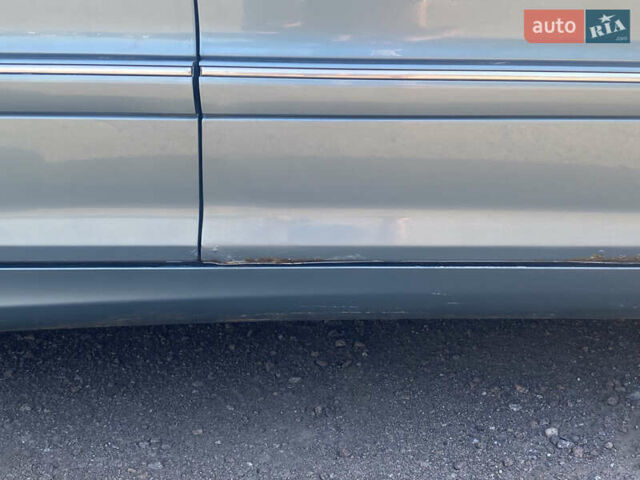 Синій Мерседес Ц-Клас, об'ємом двигуна 2.7 л та пробігом 571 тис. км за 4500 $, фото 11 на Automoto.ua