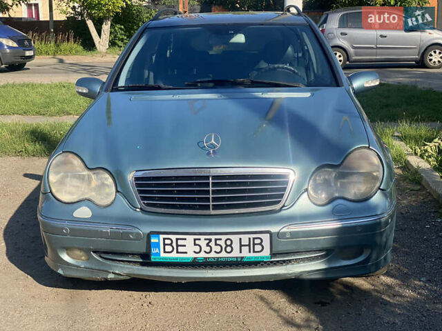 Синій Мерседес Ц-Клас, об'ємом двигуна 2.69 л та пробігом 570 тис. км за 3300 $, фото 5 на Automoto.ua