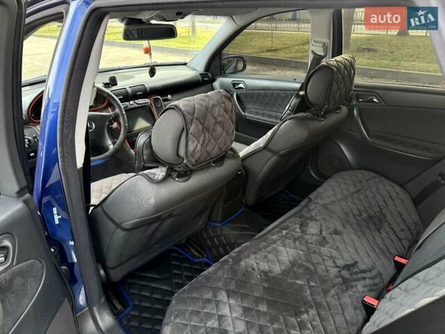 Синій Мерседес Ц-Клас, об'ємом двигуна 2.15 л та пробігом 392 тис. км за 5500 $, фото 25 на Automoto.ua