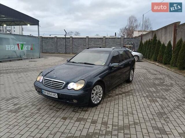 Синій Мерседес Ц-Клас, об'ємом двигуна 2.15 л та пробігом 500 тис. км за 4600 $, фото 1 на Automoto.ua