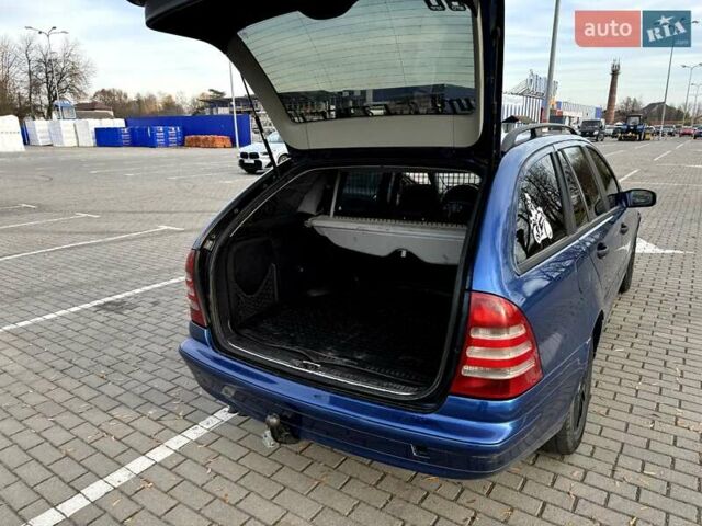 Синій Мерседес Ц-Клас, об'ємом двигуна 2.15 л та пробігом 392 тис. км за 5500 $, фото 17 на Automoto.ua