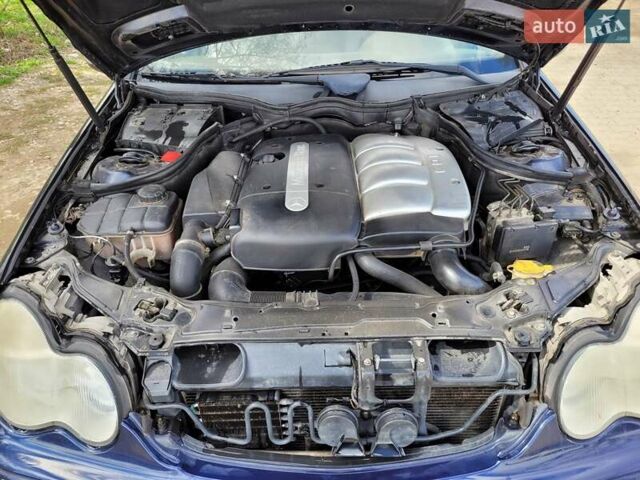Синій Мерседес Ц-Клас, об'ємом двигуна 2.15 л та пробігом 257 тис. км за 4500 $, фото 4 на Automoto.ua